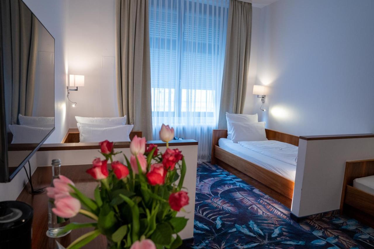 Hotel Etol Baden-Baden Kültér fotó