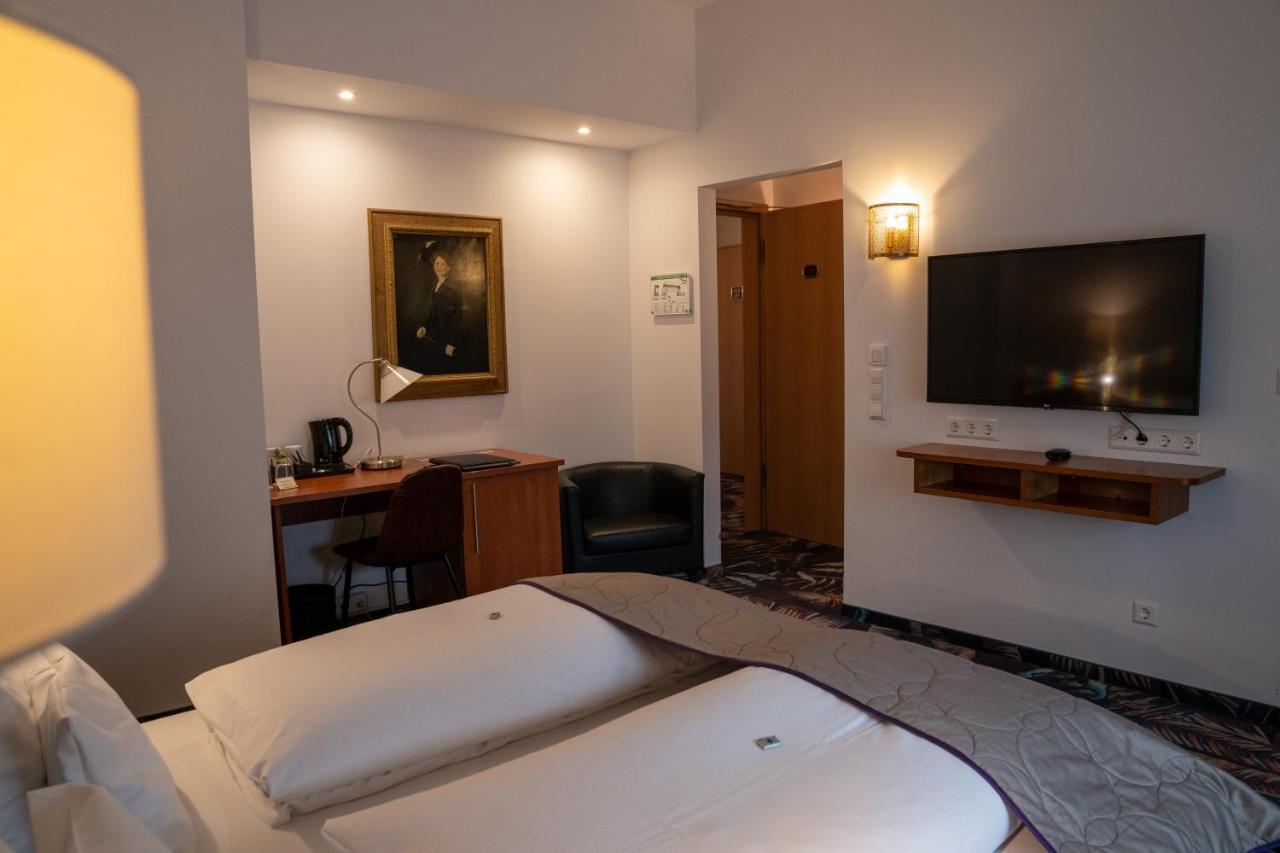 Hotel Etol Baden-Baden Kültér fotó