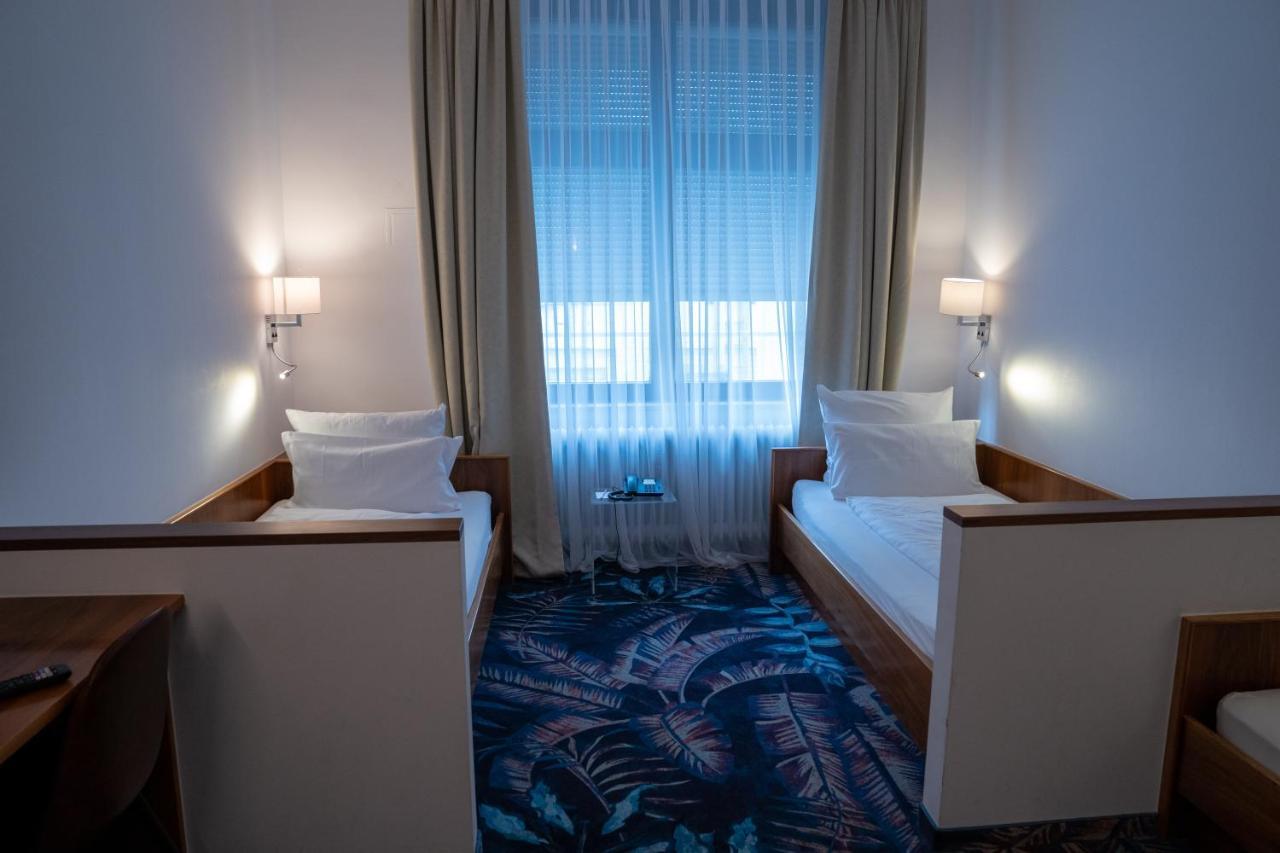 Hotel Etol Baden-Baden Kültér fotó